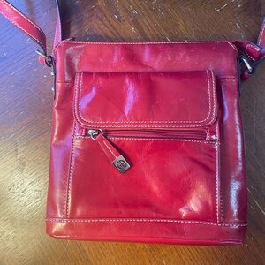 Giani Bernini Burgundy Cross Body leather bag